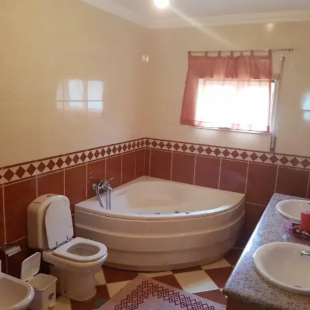 Casa Da Floresta * Santiago da Guarda